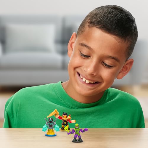 AKEDO Legends of Akedo Ninja Fury Official Rules Starter Pack - 3 Warriors: Ultra RareThree Strikes Chux, Classic Venom Fang Ninja & Legendary Psyclone Shutdown & 1 Controller & Weapon Rack with 4 Weapons - Image 2