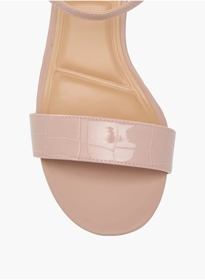 سيليست Women's Textured Sandals with Block Heels and Buckle Closure