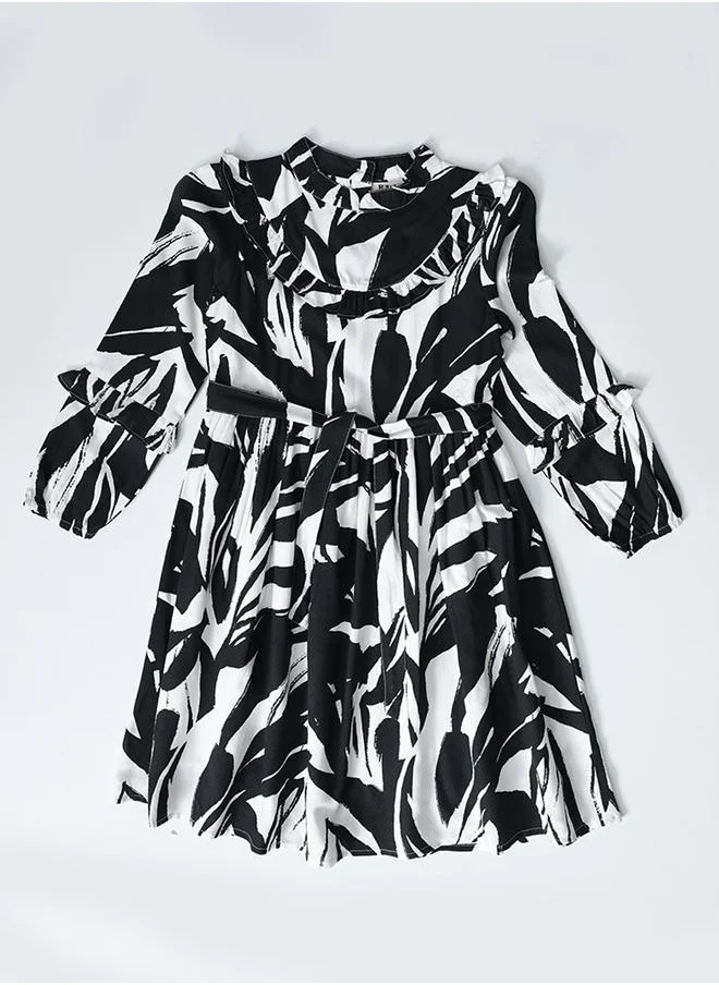 BELLA MODA Bella Moda Abstract Print Mandarin Collar Cotton Dress with Ruffle Trim