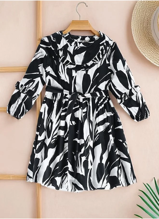 BELLA MODA Bella Moda Abstract Print Mandarin Collar Cotton Dress with Ruffle Trim