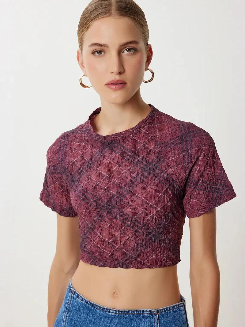 Happiness İstanbul ISTANBUL Abstract Print Short Sleeve Slim Fit Crop Blouse