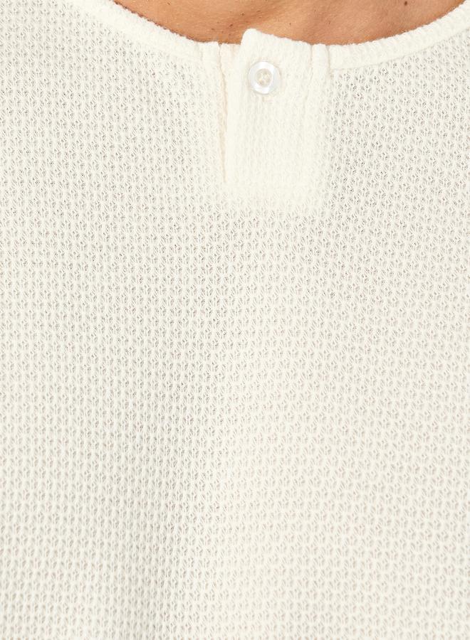 Styli Oversized Honeycomb Textured Knit T-Shirt  - Image 4