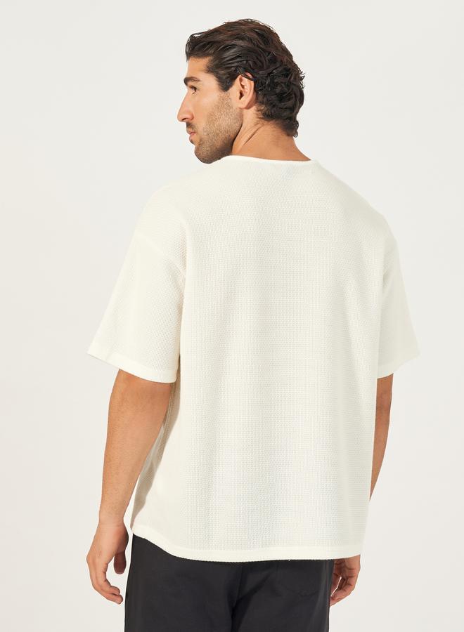 Styli Oversized Honeycomb Textured Knit T-Shirt  - Image 5