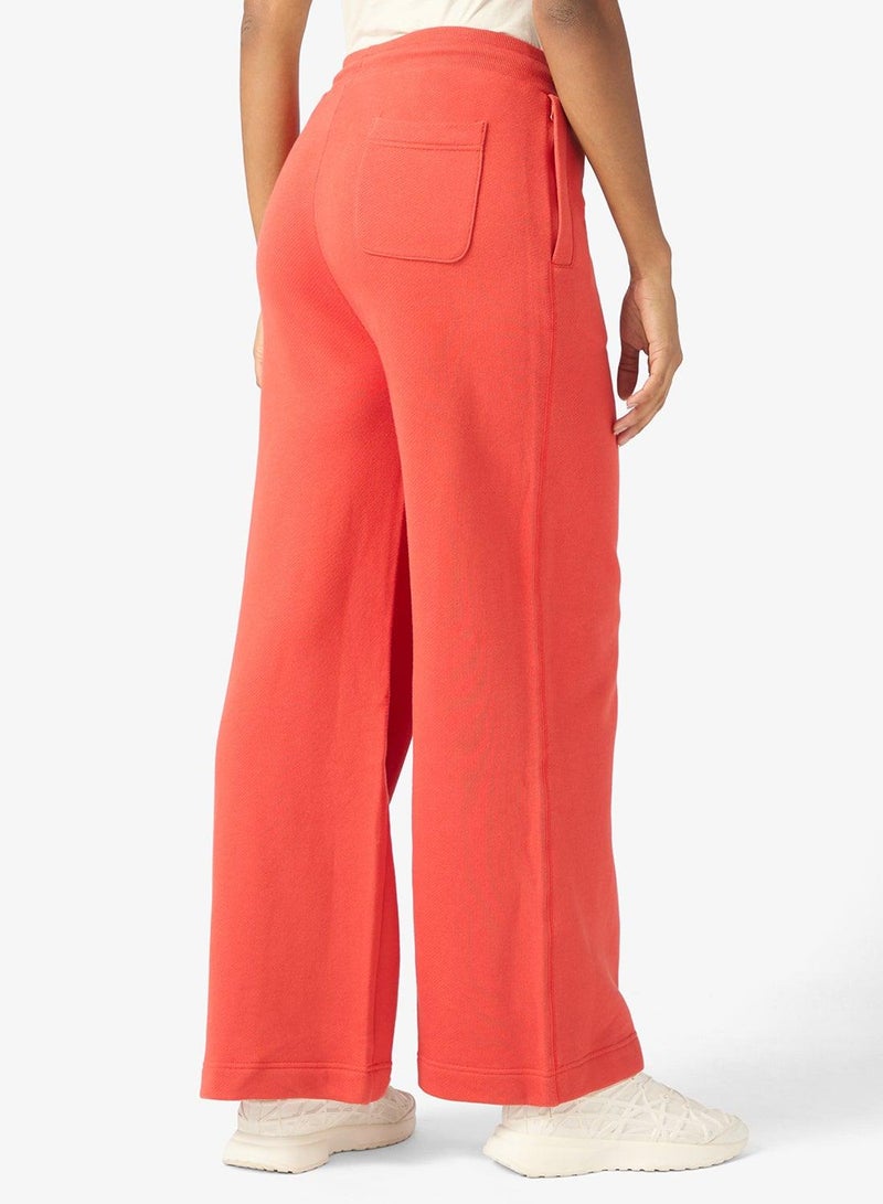 PUMA Essential Relaxed Sweatpants - Image 2