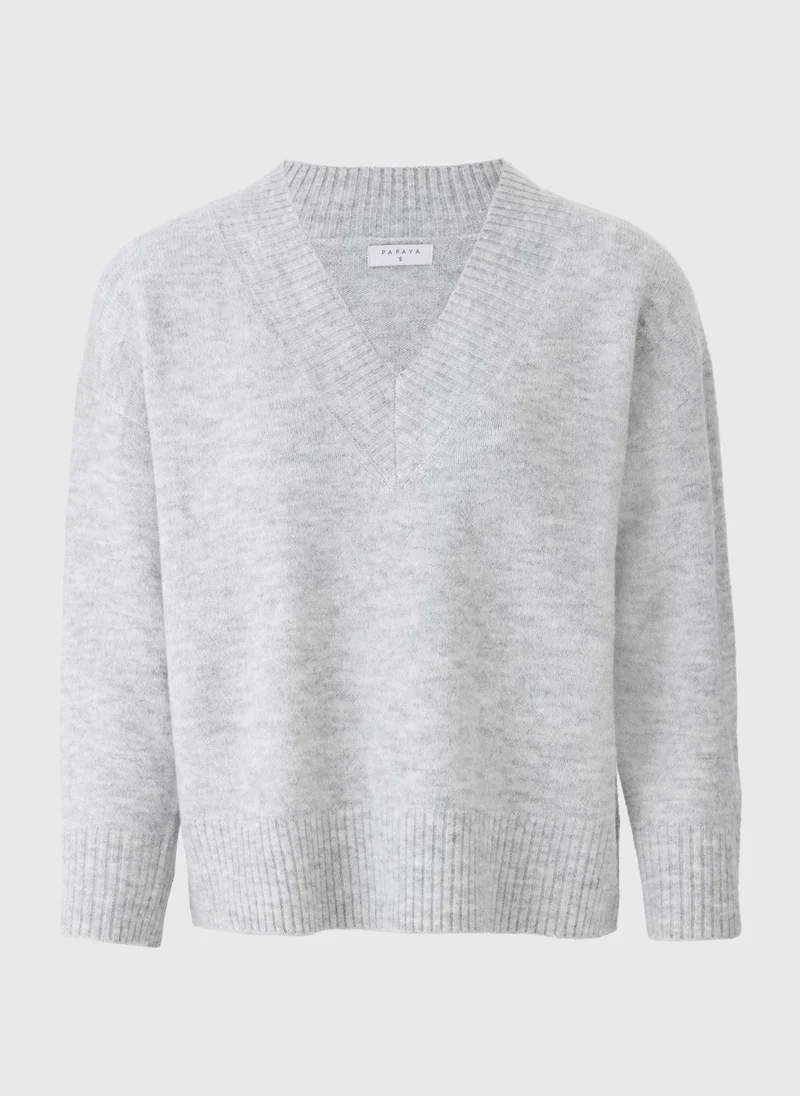 ماتلان Grey V-Neck Knitted Jumper