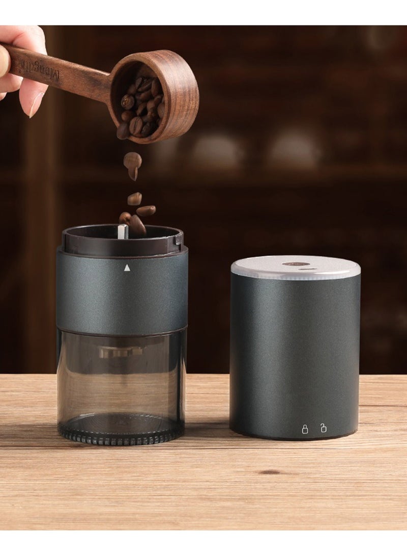 تداو مطحنة قهوة كهربائية محمولة عالية الجودة وقابلة لإعادة الشحن مع قلب طحن من الفولاذ المقاوم للصدأ باللون الأزرق الداكن - Image 2