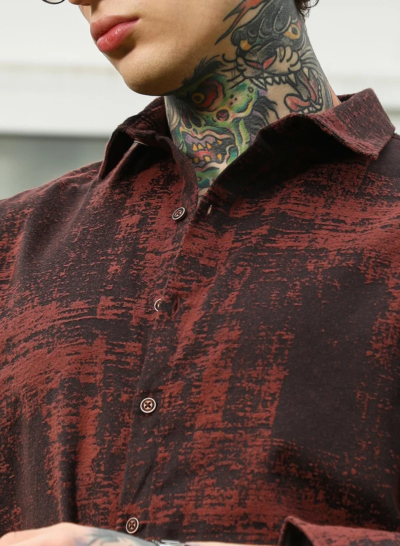 Campus Sutra Men's Burgundy Abstract Pattern Full Sleeve Shirt