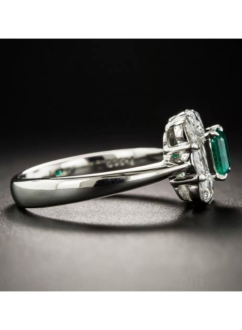 استراتيجية خاتم من الفضة الإسترليني عيار 925 مرصع بالزركونيا مع الزمرد الصناعي - Image 3