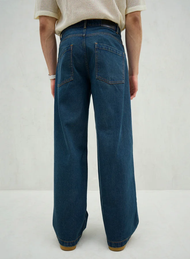 SASSAFRAS Men Blue Washed Distressed Knee Wide Leg Jeans