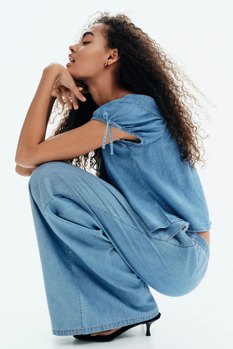 H&M Puff-sleeved denim blouse