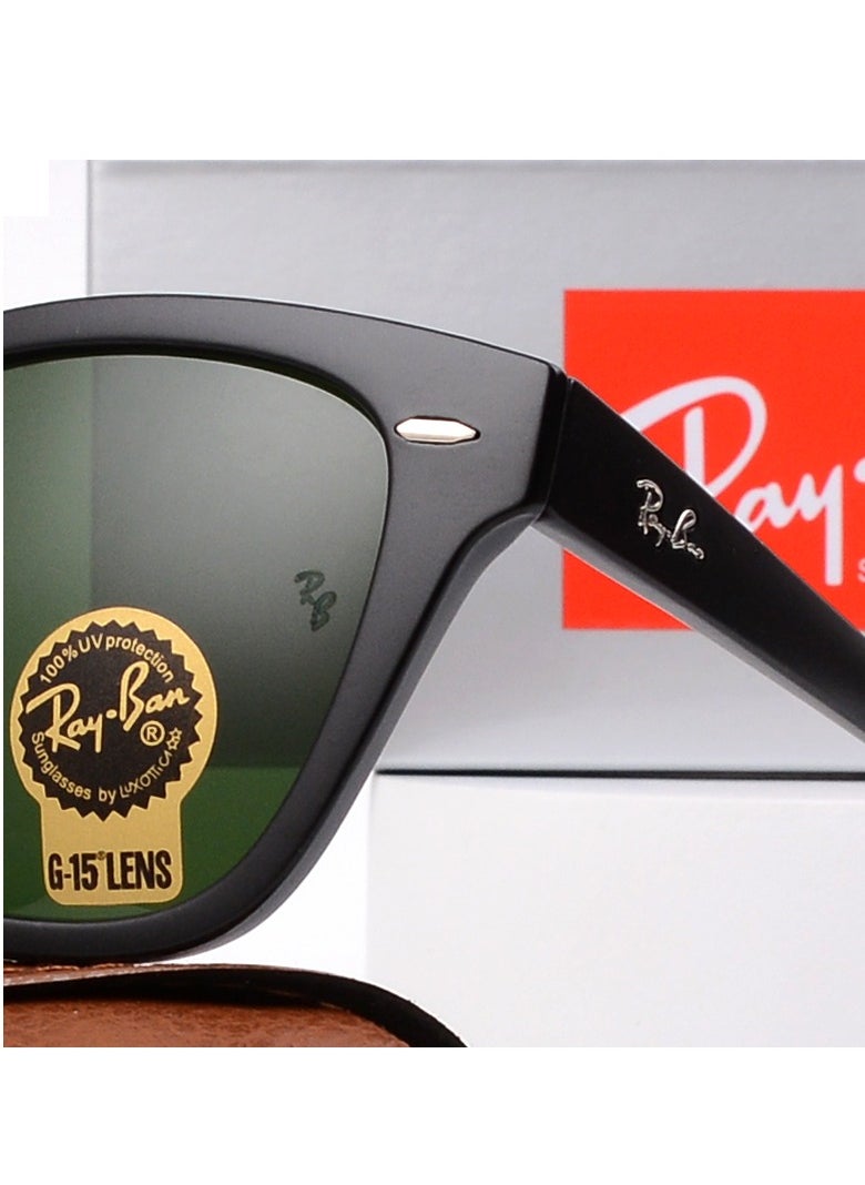 Ray-Ban Ray-Ban Classic Sunglasses Black Framed with Green UV Lenses  - Image 2