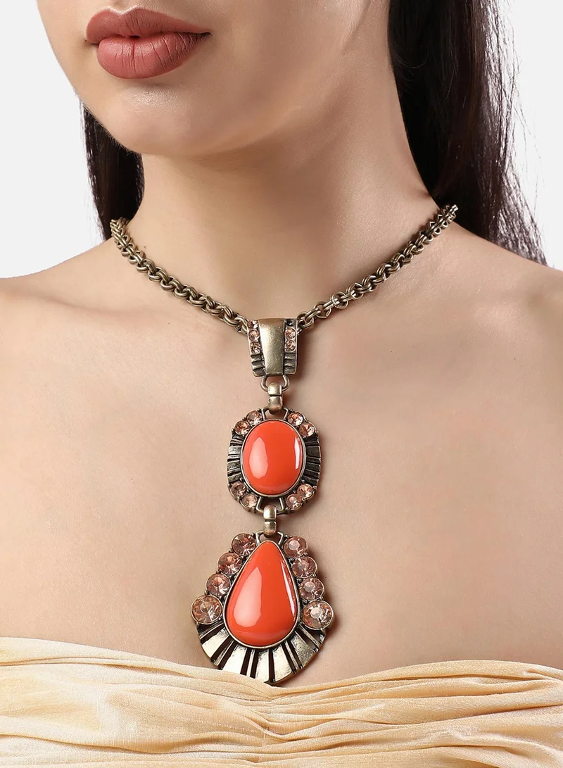 سوهي قلادة مصممة بأحجار متعددة الألوان