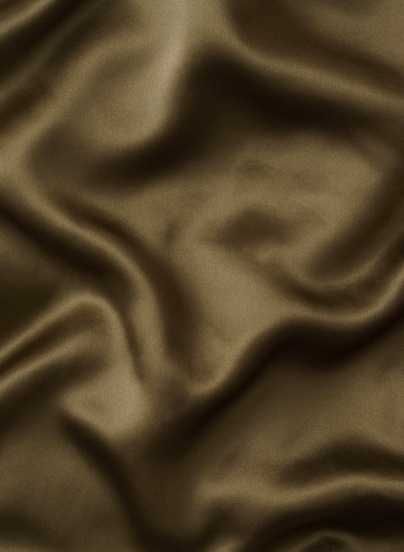 Neyam Neyam 100% Natural Mulberry Silk Pillow Case (1pc), Ideal for Skin and Hair Care. Soft and Cool Texture, Size 48.5 x 71 cm. Available in Multiple Colors. - Image 3