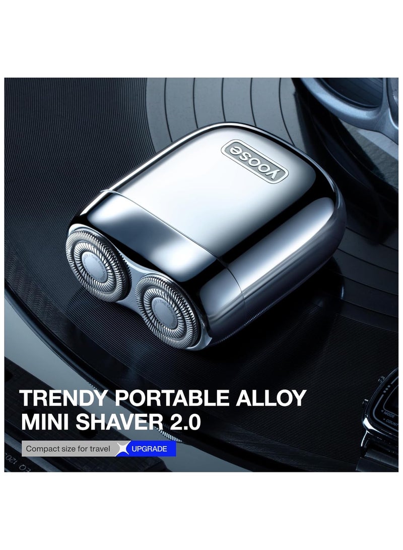 Yoose Mini Shaver On-The-Go, Portable Alloy Electric Shaver for Men, Cordless Travel Shavers, Dry Shave, USB-C Rechargeable Electric Razor, IPX7 Waterproof, Easy Cleaning, Battery Indicator, Silver - Image 4