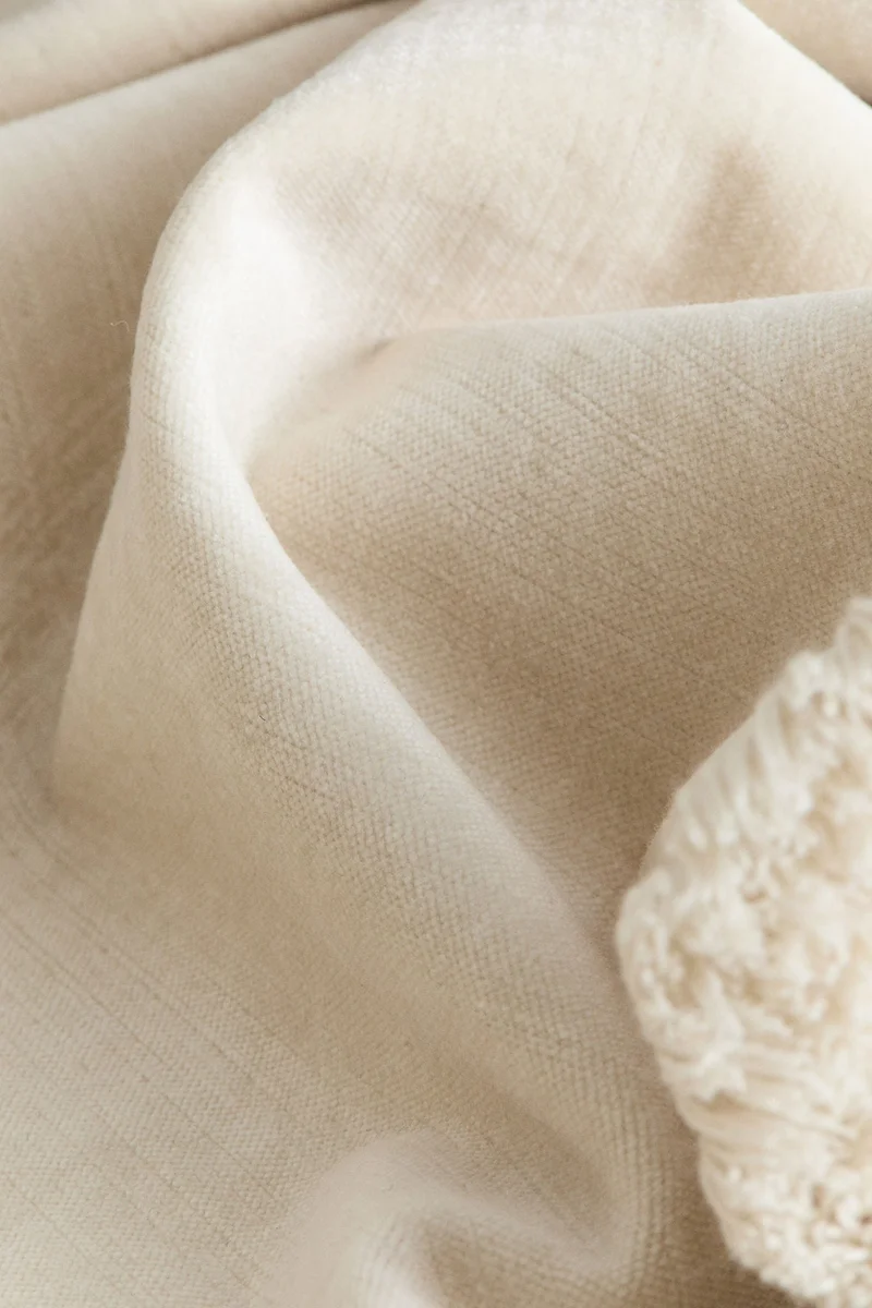 H&M Fringed velvet cushion cover