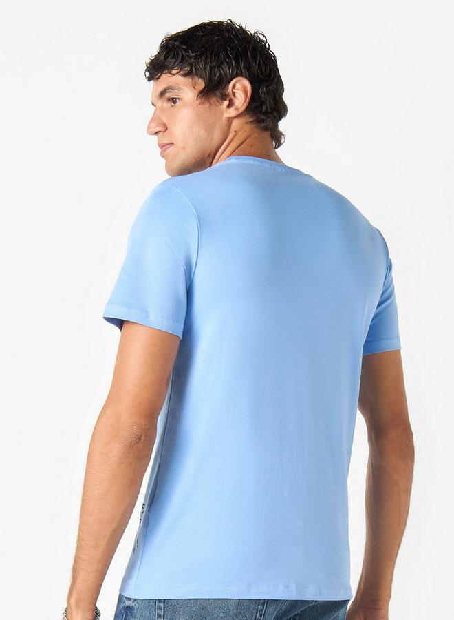 اس بي كاركترز تيشيرت بياقة ضيّقة وأكمام قصيرة وطبعات ميكي ماوس - Image 3