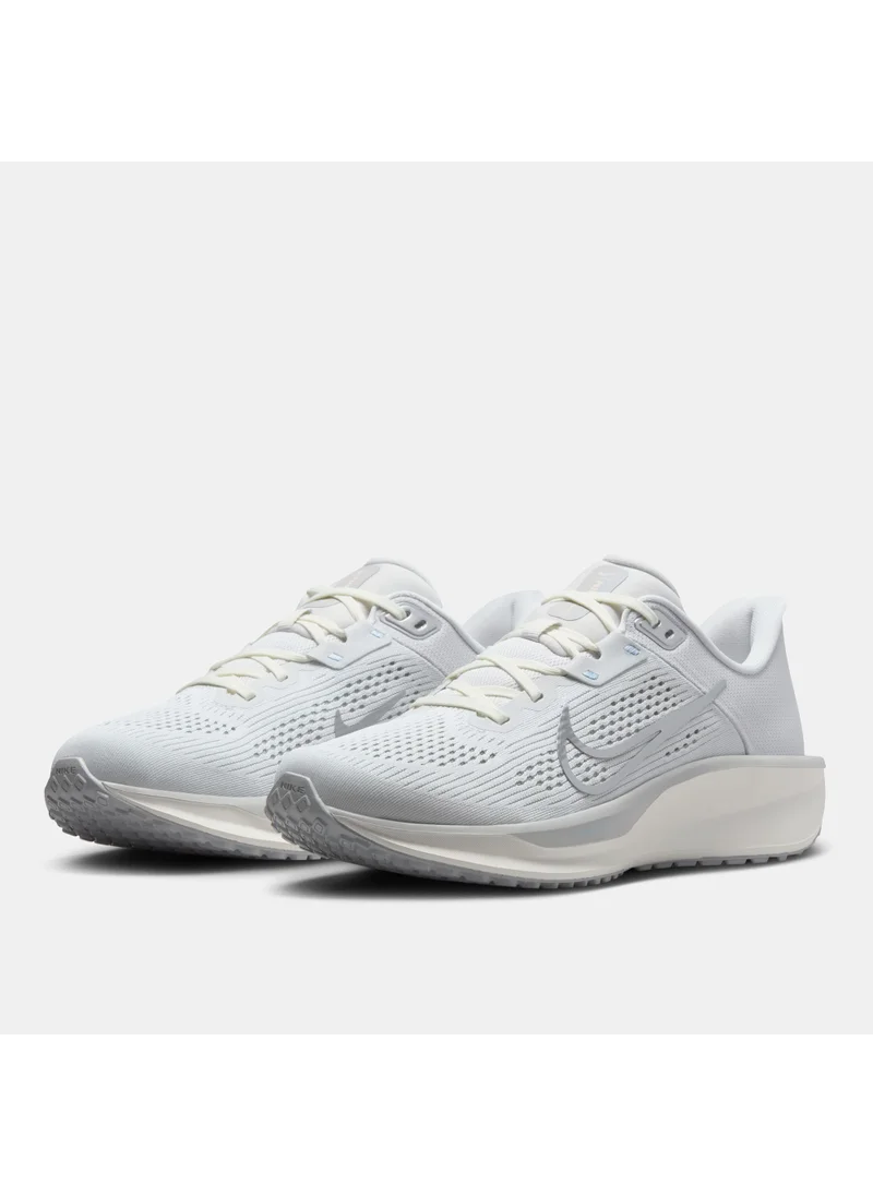 Nike Women's Quest 6 Road Running Shoes