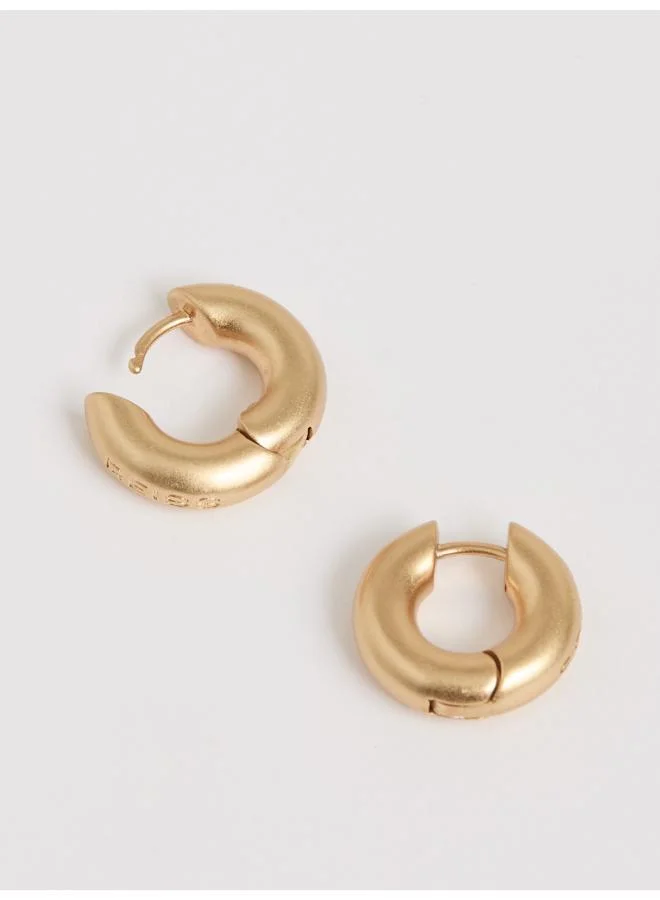 REISS Olivia: Plain Huggie Earring