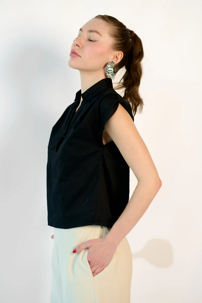 فيرجيو Cotton Pleated Dinnerwear Popper Crop Tops for Women