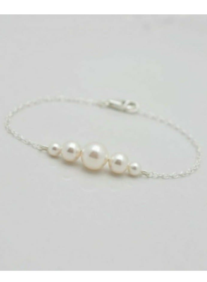 RA accessories Women's Elegant Bracelet Of Silvery Chain & Off-White Pearls - Image 1