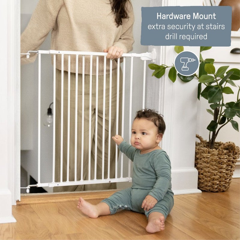 ingenuity Summer by Ingenuity  - 2-in-1 Safety Gate for Stairs & Hallways, Fits 28–42", with Locking Indicator (6–24 Months) - Image 4