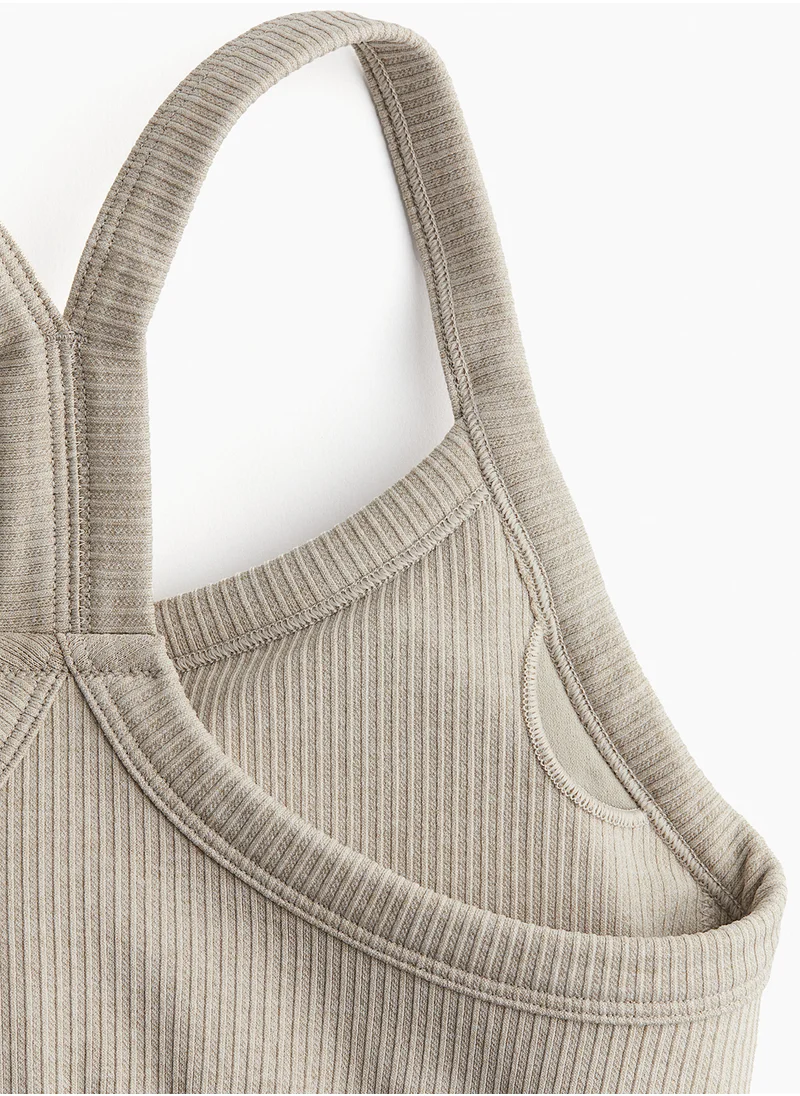 H&M Drymove™ Seamless Medium Support Sports Bra