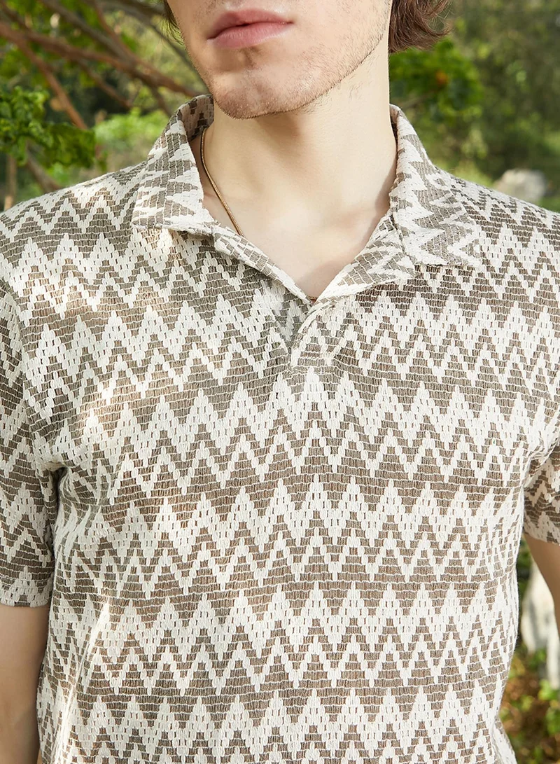 Campus Sutra Men's French Beige & Off White Zig-Zag Knit Polo T-Shirt