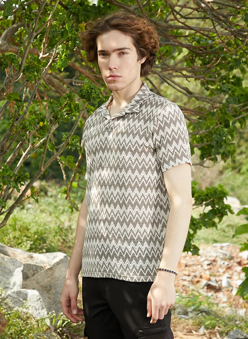 Campus Sutra Men's French Beige & Off White Zig-Zag Knit Polo T-Shirt