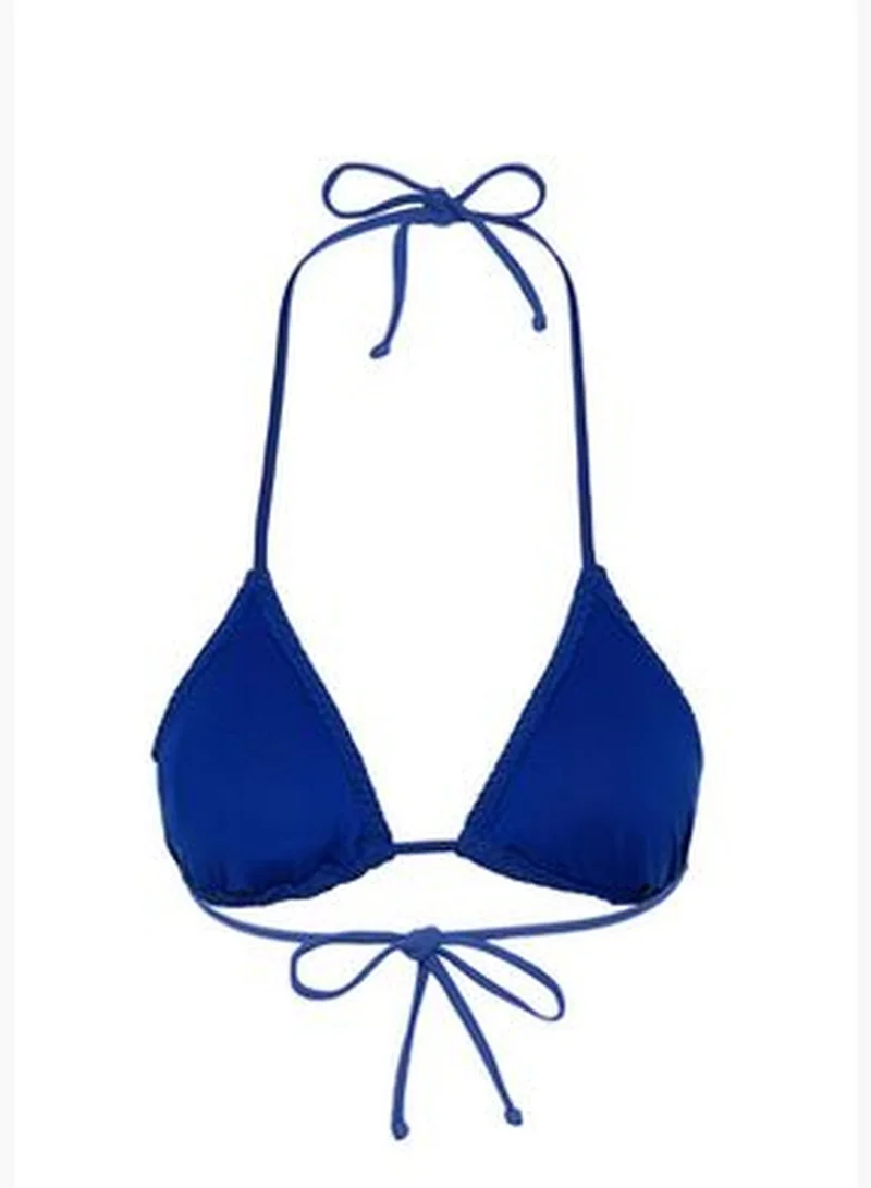 trendyol Saxe Triangle Textured Bikini Top TBESS24BU00117