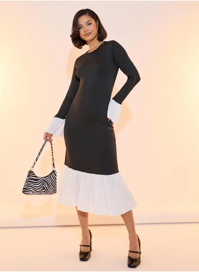 تايك تو Contrast Hem Round Neck Bodycon Midi Dress