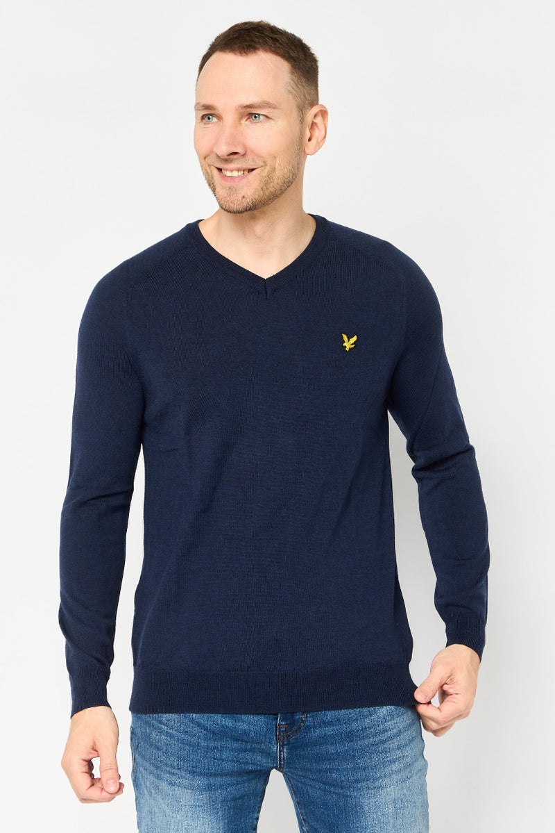 Lyle & Scott Men V-Neck Brand Logo Sweater, Navy - Image 1