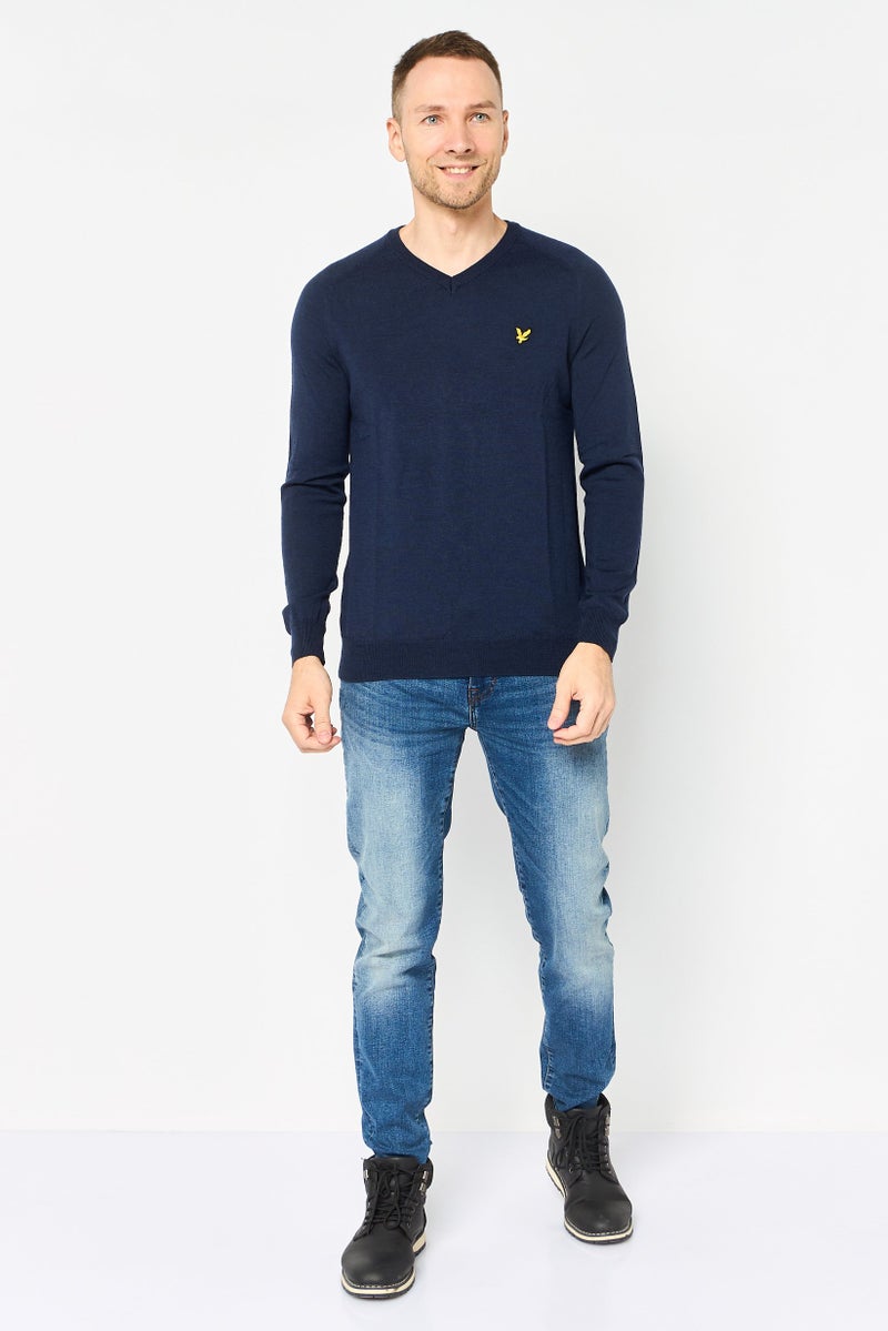 Lyle & Scott Men V-Neck Brand Logo Sweater, Navy - Image 2