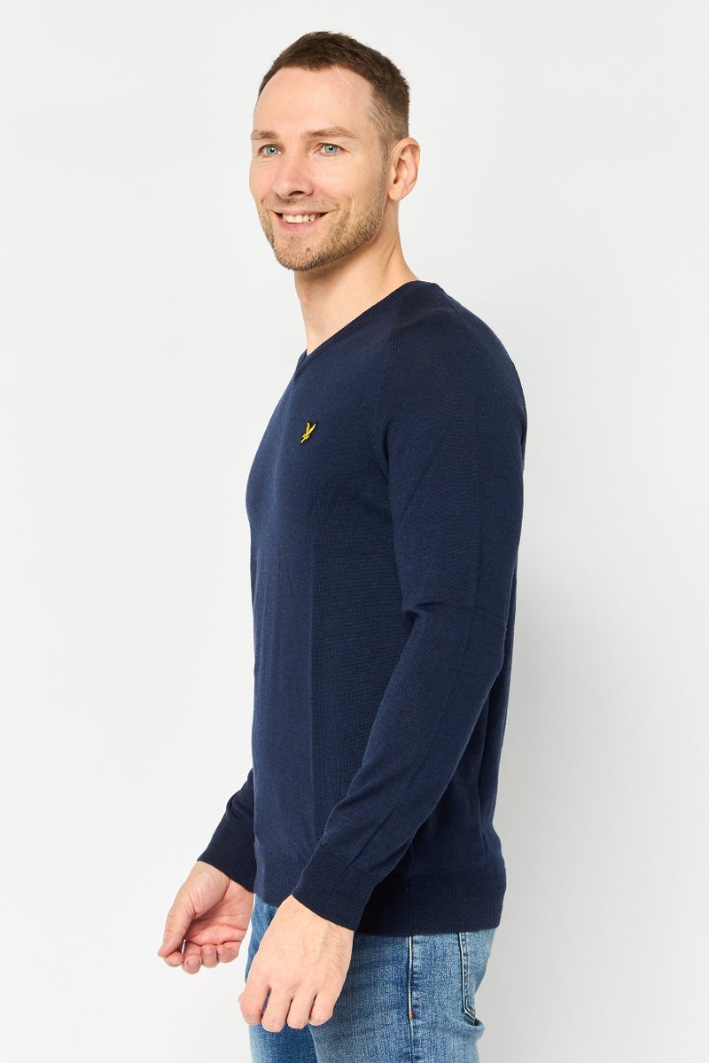Lyle & Scott Men V-Neck Brand Logo Sweater, Navy - Image 3