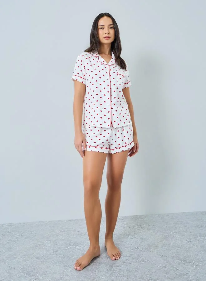 تايك تو مجموعة من شورت وبلوزة بطبعة قلوب