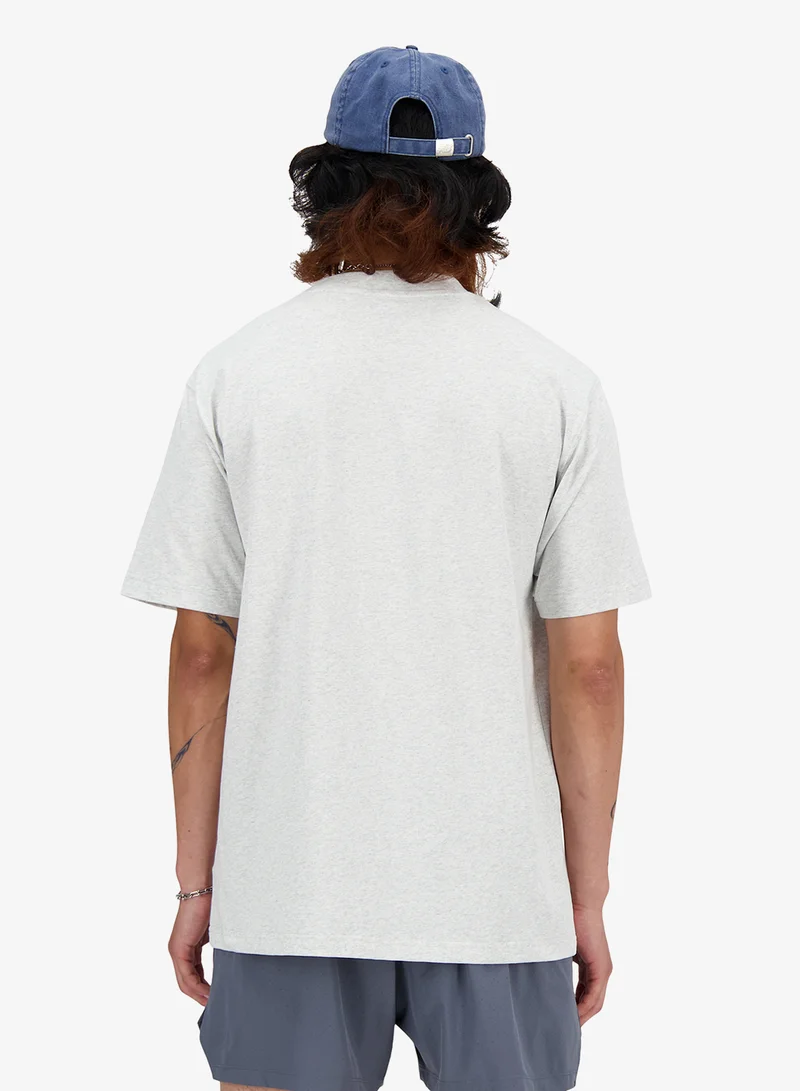 نيو بالانس شعار ألعاب القوى تي شيرت