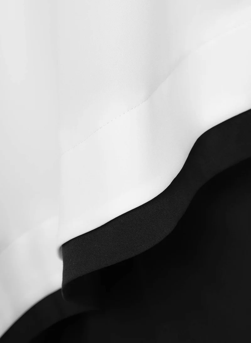 Lichi Maxi dress with contrasting cape
