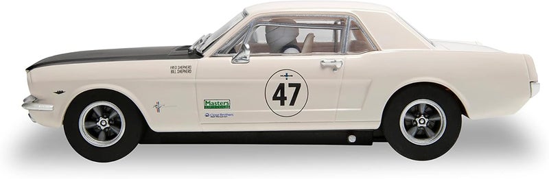 Scalextric Ford Mustang Goodwood Revival 47 132 Slot Race Car C4353 WhiteBlack - Image 3