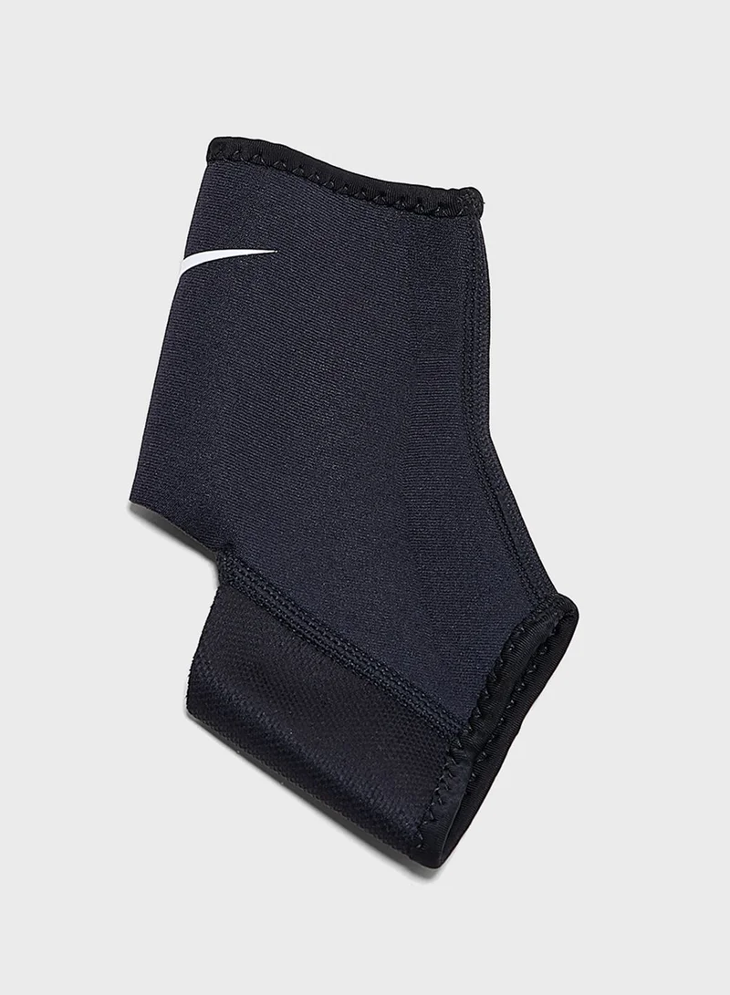 Nike Pro 2.0 Ankle Sleeve