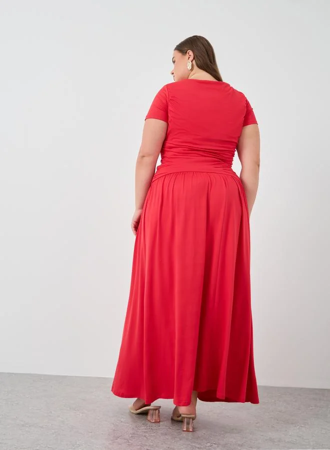 Styli Styli Plus Size Short Sleeve Gathered Detail A-Line Maxi Dress
