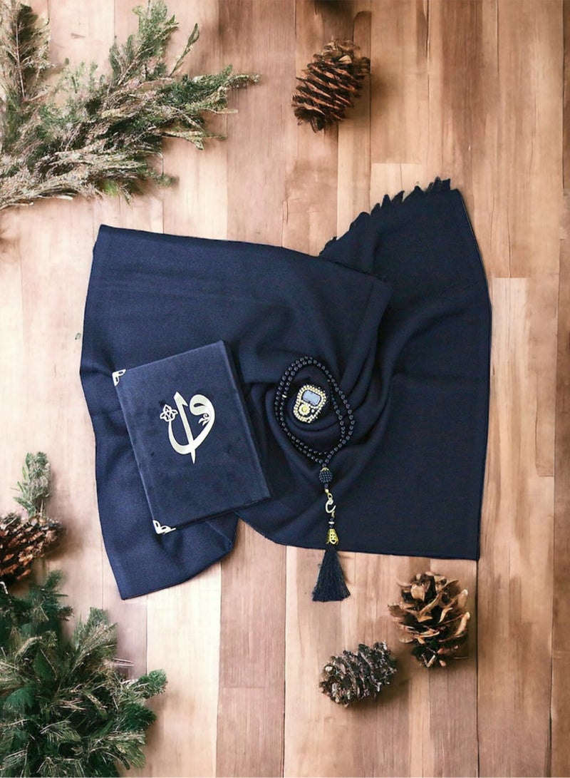 أولودينيز  طقم هدايا فاخرة للصلاة الإسلامية – مصحف مخملي، سجادة أنيقة، مسبحة راقية، وحجاب متناسق - Image 4