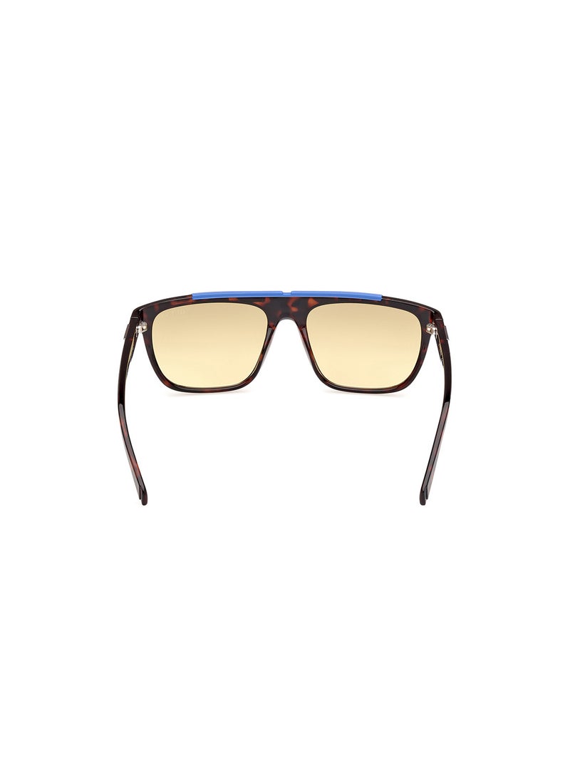 GUESS Men's UV Protection Rectangular Shape Sunglasses - GU0012252F57 - Lens Size: 57 Mm - Dark Havana - Image 4
