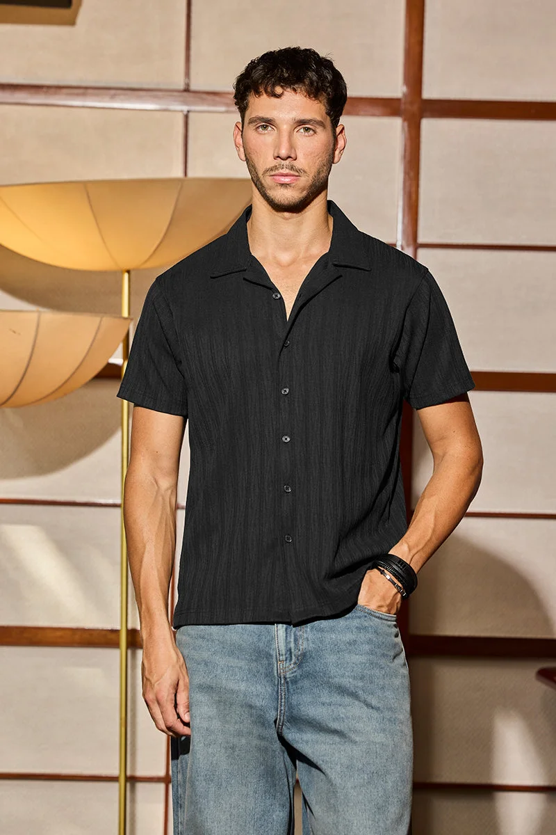 سنيتش قميص كوبي أسود بنقوش