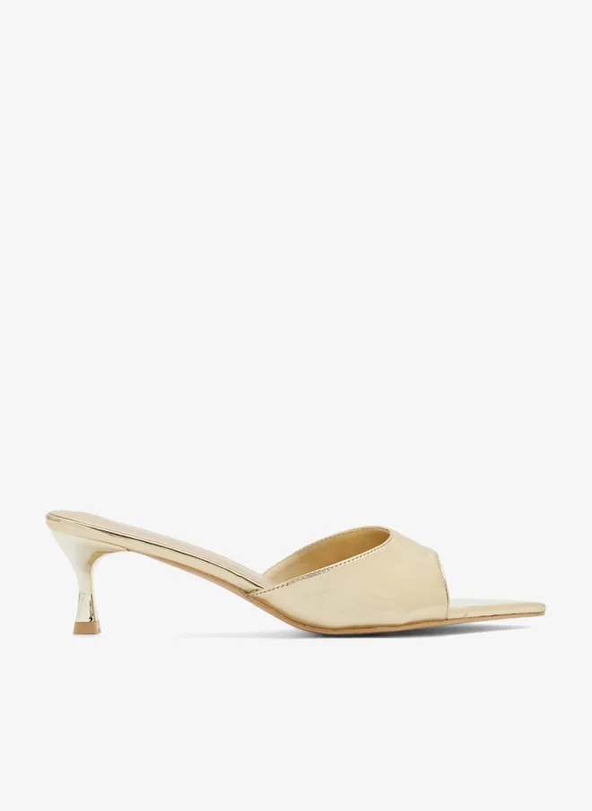 ايلا صندل بكعب مدبب مفتوح من الخلف