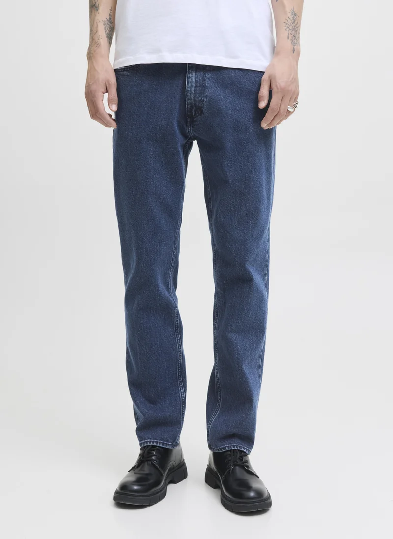 Relaxed Fit Jeans