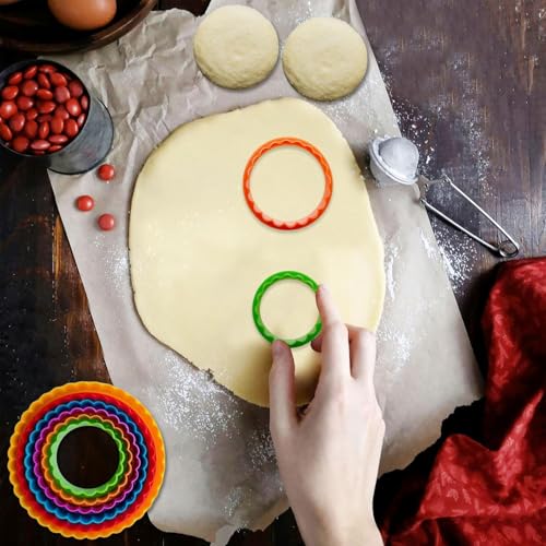 Rinkle Trendz Plastic Round Cookie Cutter Cupcake Cookie Cutter Cake Mold Biscuit Fondant DIY Cake - Set of 5 - Random Color - Image 3
