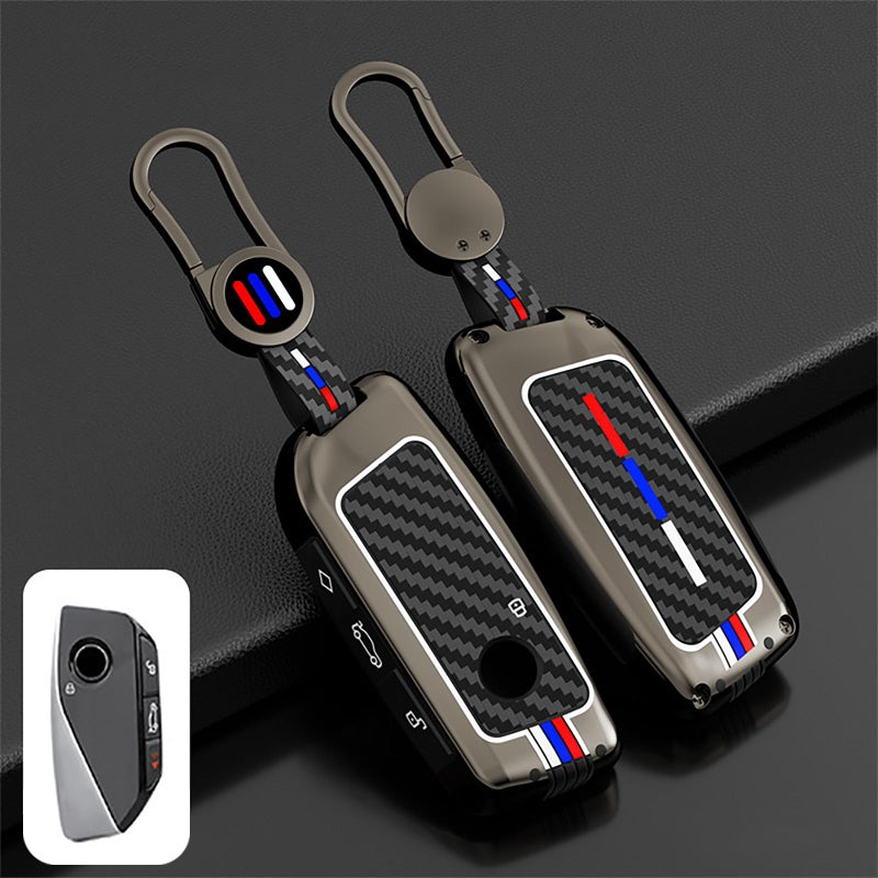 OLLEN Heavy Zinc Alloy Key Fob Cover Fit for BMW 2023up New 57 Series 740i 760i X1 X2 X3 X5 X6 X7 XM IX IX3 I5 I7 ect Full Protection Remote Fob Cover with Carbon Fiber Pattern Gunmetal 1 Pcs