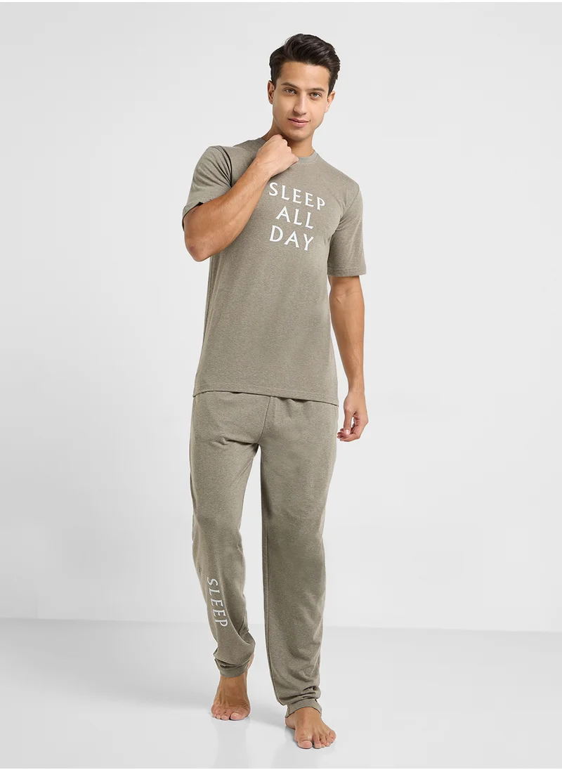 سفنتي فايف Nightwear T-Shirt & Pants Sets