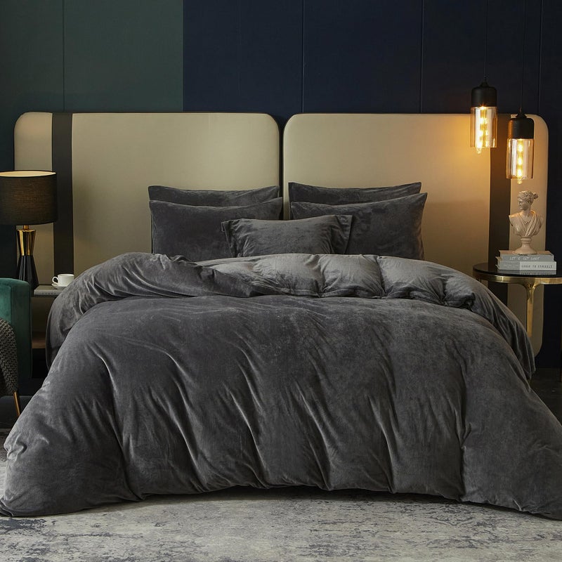 SE SOFTEXLY Velvet Duvet Cover King Size Soft Flannel Duvet Cover with Zipper Solid Breathable Silky Velour Comforter Cover Cozy Winter Duvet Cover Set with 2 Pillowcases 90 x 104 Charcoal Grey