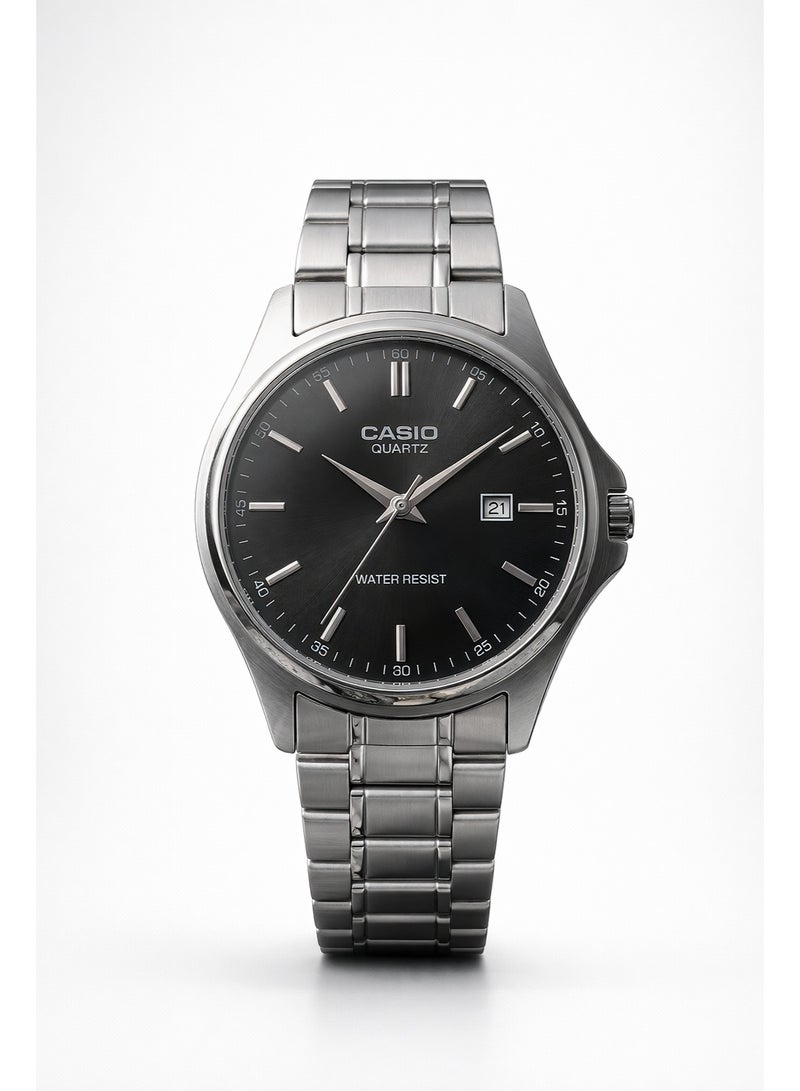 ساعة كاسيو رجالية أنالوج بسوار من الستانلس ستيل – ساعة بميناء أسود مع عرض للتاريخ ومقاومة للماء