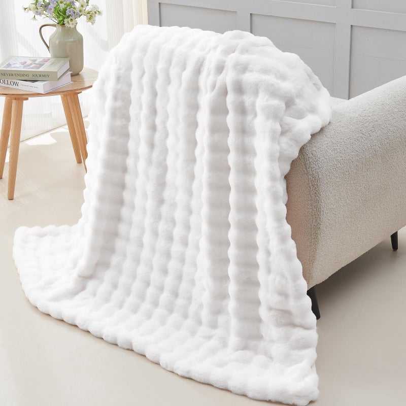 NEWCOSPLAY Faux Fur Twin Blanket White Bubble Blanket Thick Warm Soft for Couch Sofa Bed 550GSM (White  Twin(60""x80"")) - Image 5